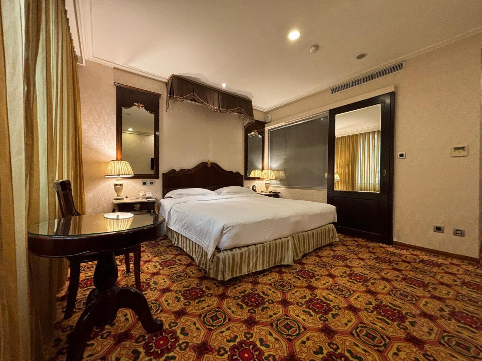 Royal Seasons Hotel Taipei ‧ Nanjing W. Dış mekan fotoğraf