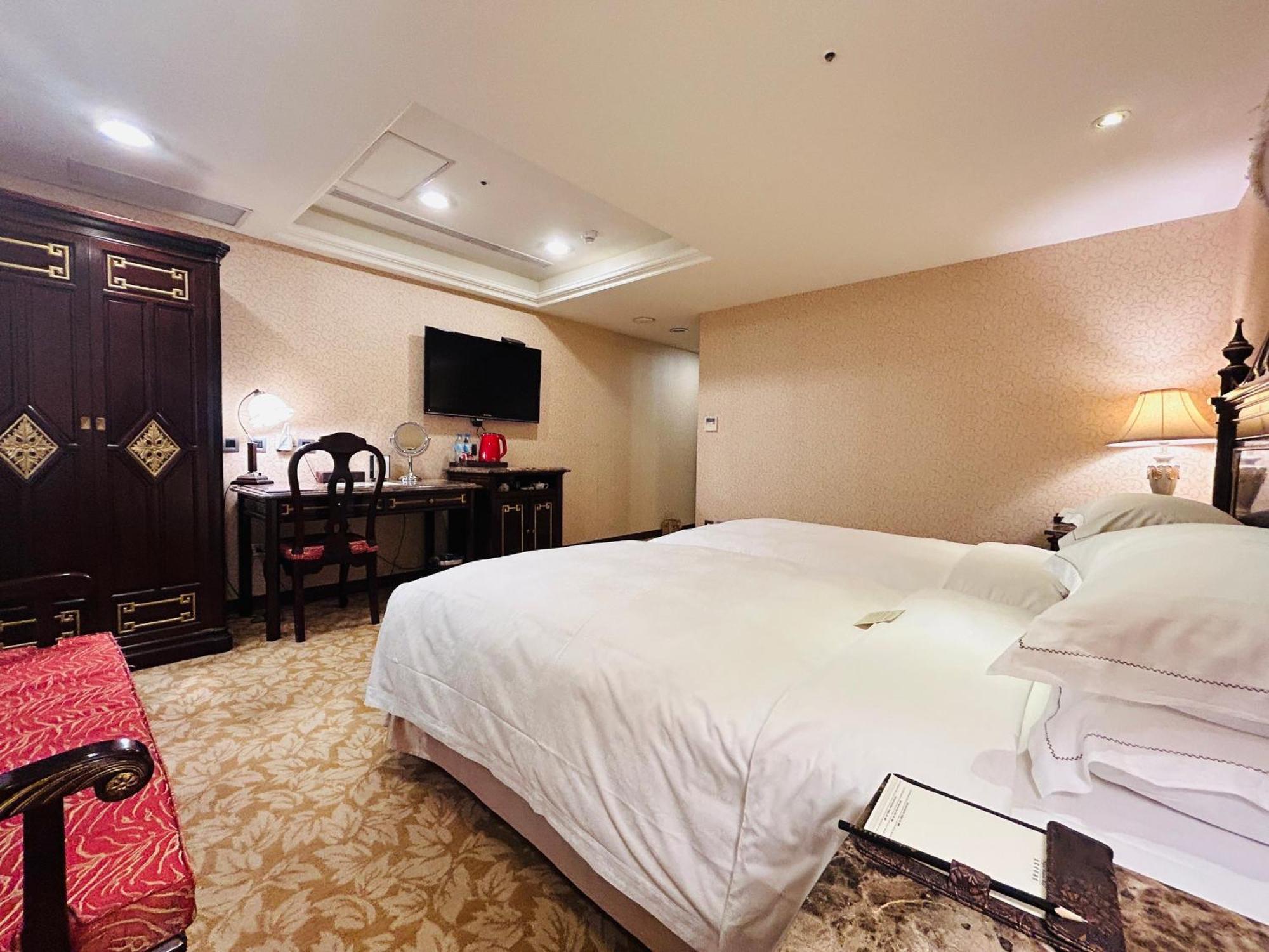 Royal Seasons Hotel Taipei ‧ Nanjing W. Dış mekan fotoğraf
