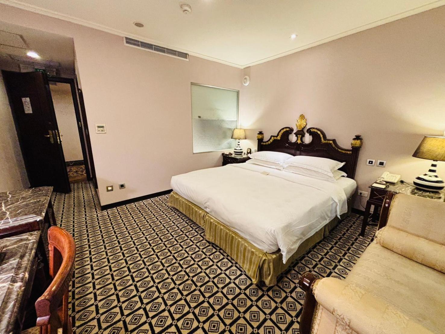 Royal Seasons Hotel Taipei ‧ Nanjing W. Dış mekan fotoğraf