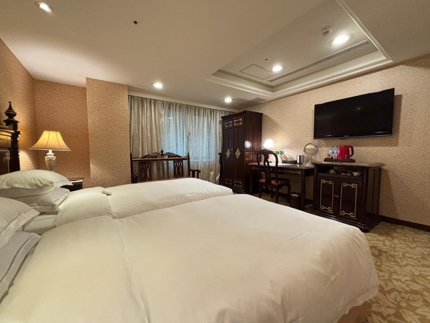 Royal Seasons Hotel Taipei ‧ Nanjing W. Dış mekan fotoğraf